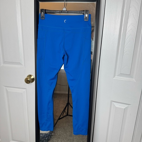 ZYIA Leggings with Pockets - Picture 4 of 5